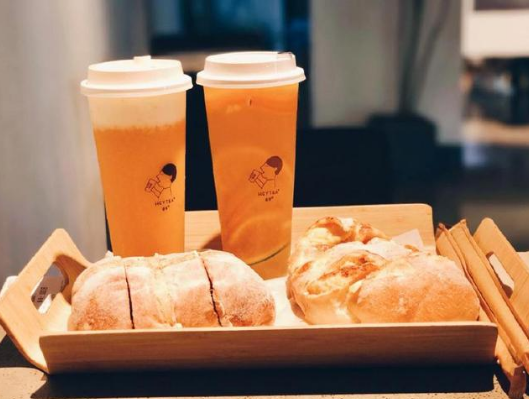 注冊(cè)商標(biāo)還是買商標(biāo)？43類商標(biāo)轉(zhuǎn)讓又需要注意什么？